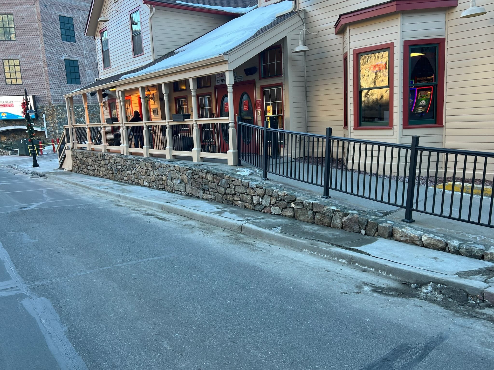 Commercial Masonry Before/After — Blackhawk